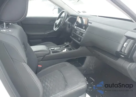 2024 Nissan Pathfinder S 4Wd z USA, uszkodzony, nr VIN 5N1DR3AC7RC282842